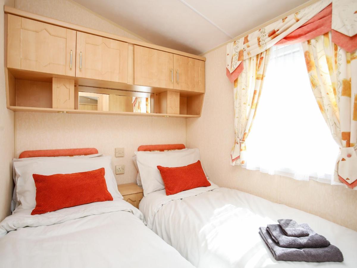 Bryn Hyfryd Caravan Penrhos-Lligwy Exterior foto